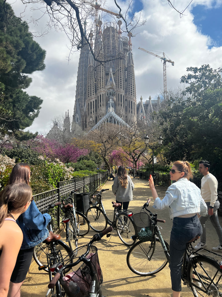 electric bicycle barcelona Barcelona: Electric Bike Tour – SCOOTERBIKEBCN