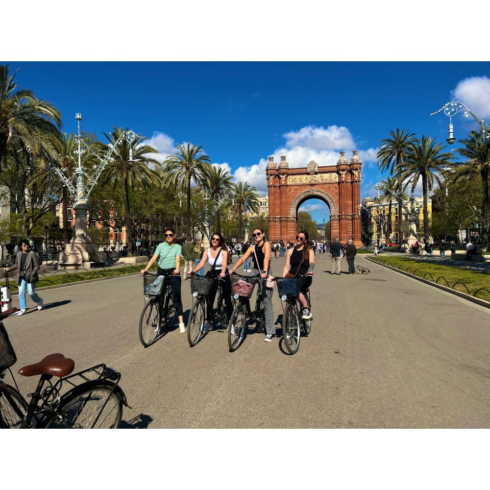 citybike barcelona Barcelona : City Bike Tour – SCOOTERBIKEBCN